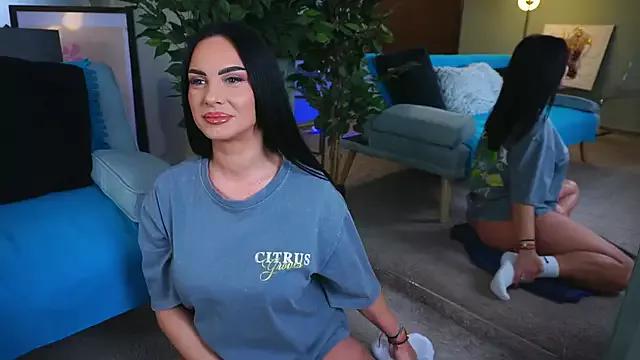 Girls: discover live performances with matured cam models, from teasing to fixations, in a variety of stunning live sex cams.