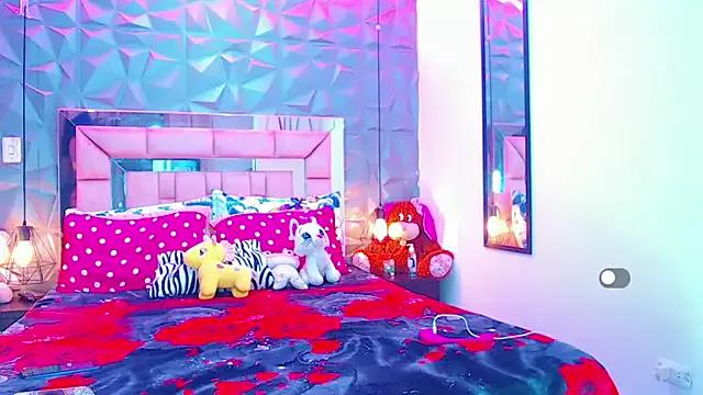 Doll_IvannaTs from StripChat