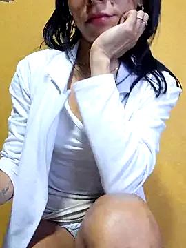 Doll_Loren from StripChat