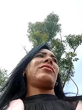 Doll_Loren from StripChat