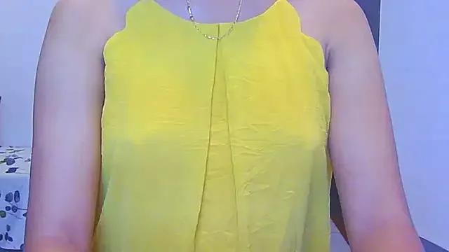 doll_sawra from StripChat