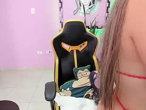 dolly_dirty_anal from StripChat