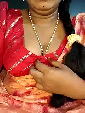 Dollybell from StripChat