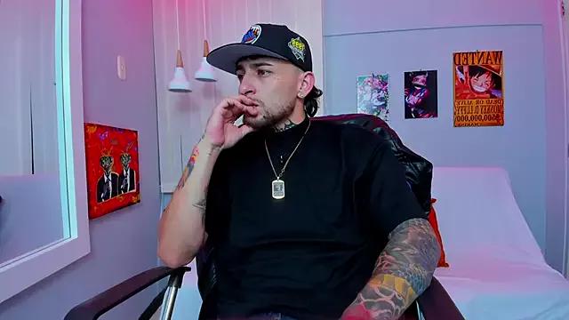 Drako_Lamar from StripChat is Freechat
