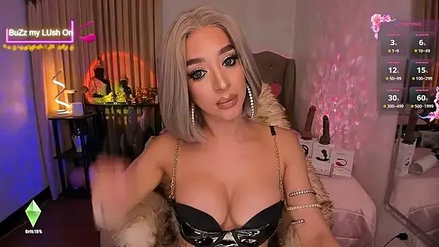 Girls: discover live performances with matured cam models, from teasing to fixations, in a variety of stunning live sex cams.
