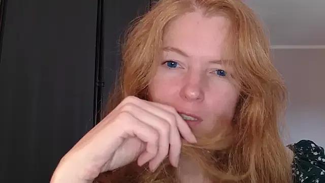 Girls: discover live performances with matured cam models, from teasing to fixations, in a variety of stunning live sex cams.