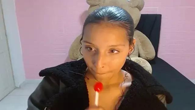 Girls: discover live performances with matured cam models, from teasing to fixations, in a variety of stunning live sex cams.
