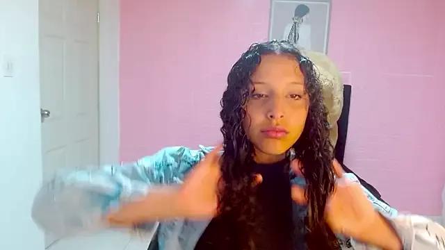 Girls: discover live performances with matured cam models, from teasing to fixations, in a variety of stunning live sex cams.
