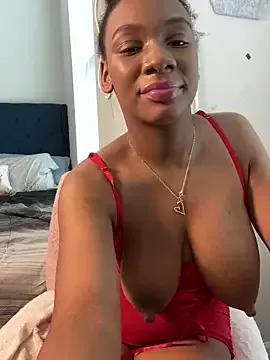 EatSweetMolly from StripChat is Freechat