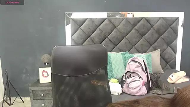 ebony__jheim from StripChat is Freechat