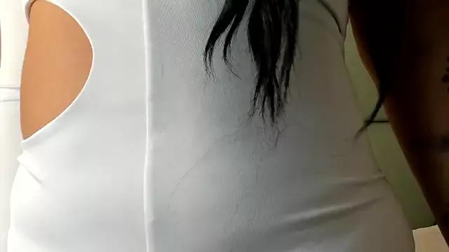 EbonyHorrny from StripChat is Freechat