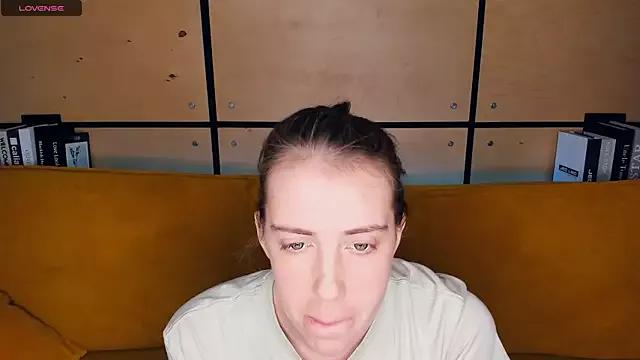 EdaDangerfield from StripChat