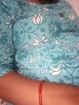 EeshaBhabi on StripChat
