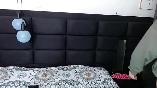Eilen_violeta from StripChat