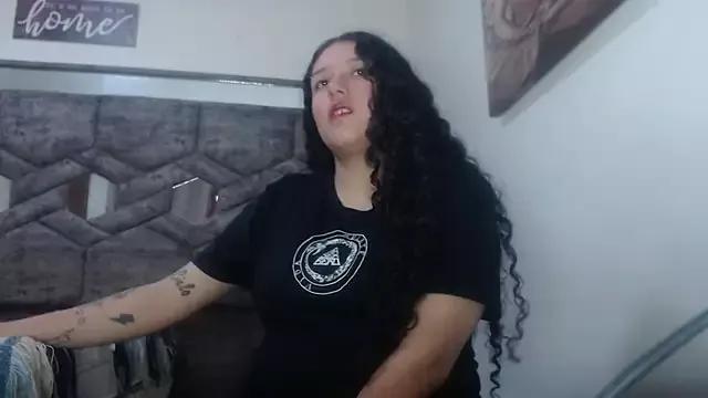 ela_violet from StripChat is Freechat