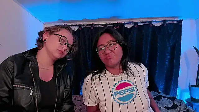 ElectricNights on StripChat