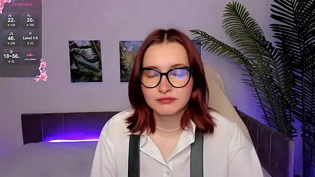 Girls: discover live performances with matured cam models, from teasing to fixations, in a variety of stunning live sex cams.