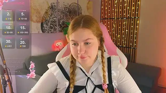 Ellie_Wellie from StripChat