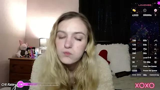 Girls: discover live performances with matured cam models, from teasing to fixations, in a variety of stunning live sex cams.