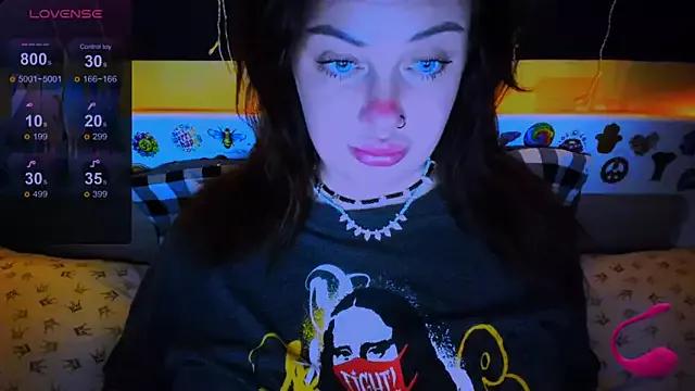 EllieOz from StripChat