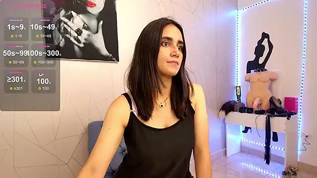 Girls: discover live performances with matured cam models, from teasing to fixations, in a variety of stunning live sex cams.