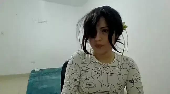 Girls: discover live performances with matured cam models, from teasing to fixations, in a variety of stunning live sex cams.
