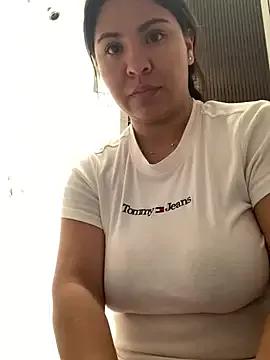Emily_1313 from StripChat is Freechat