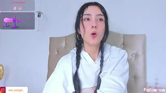 Girls: discover live performances with matured cam models, from teasing to fixations, in a variety of stunning live sex cams.