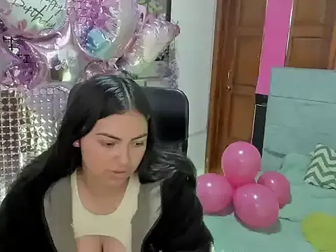 Emily_Simt_