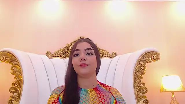 EmilyHessy from StripChat is Freechat