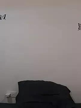 Girls: discover live performances with matured cam models, from teasing to fixations, in a variety of stunning live sex cams.