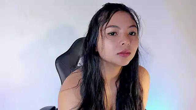 emma_980 from StripChat