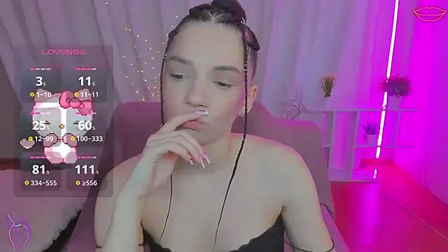 Emma__Gray__ from StripChat
