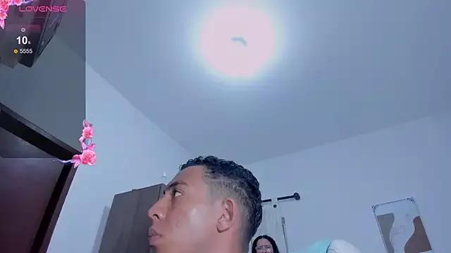 emma_and_jacob from StripChat is Freechat