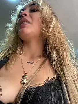 emma_oxford from StripChat