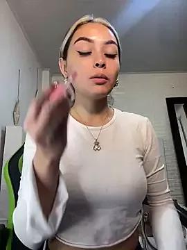 emma_oxford from StripChat