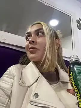 emma_oxford from StripChat