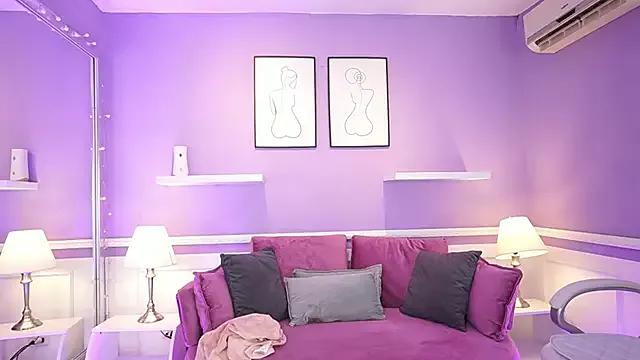 Girls: discover live performances with matured cam models, from teasing to fixations, in a variety of stunning live sex cams.