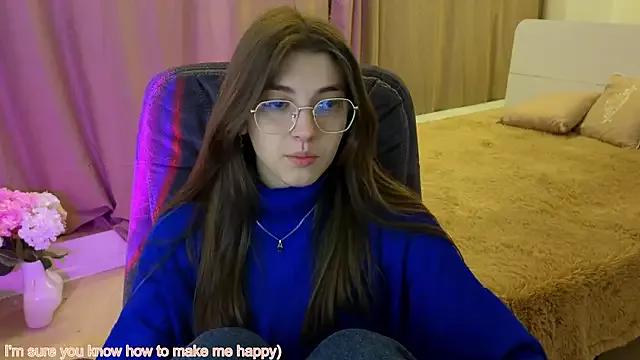 EmmaCherry7 from StripChat