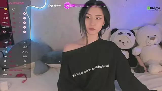 EmmaHixLove from StripChat is Freechat