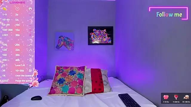 Girls: discover live performances with matured cam models, from teasing to fixations, in a variety of stunning live sex cams.