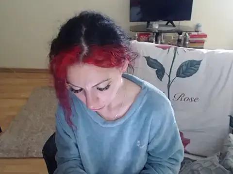 Girls: discover live performances with matured cam models, from teasing to fixations, in a variety of stunning live sex cams.