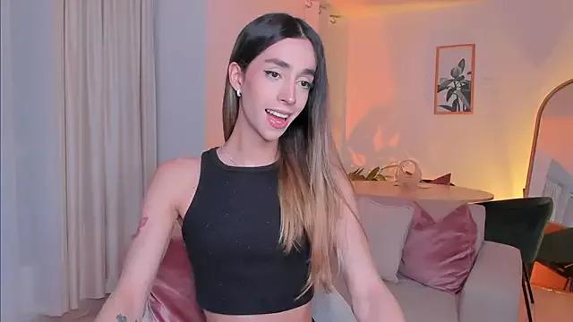Girls: discover live performances with matured cam models, from teasing to fixations, in a variety of stunning live sex cams.