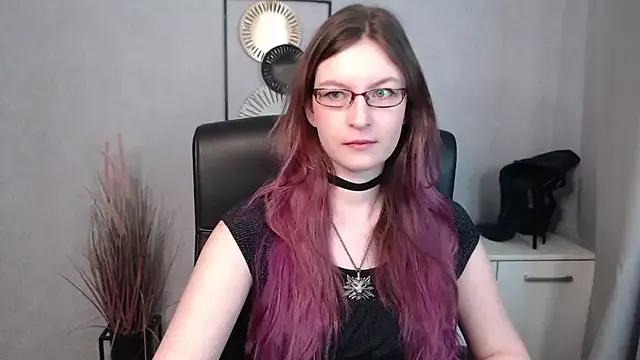 Girls: discover live performances with matured cam models, from teasing to fixations, in a variety of stunning live sex cams.