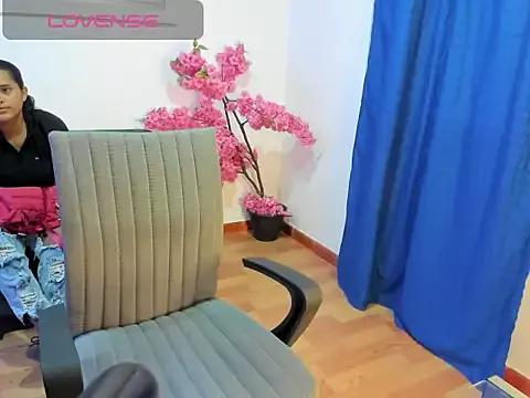 emmysweet01 from StripChat is Freechat