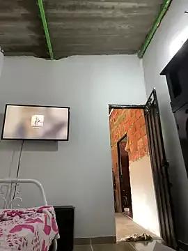 Girls: discover live performances with matured cam models, from teasing to fixations, in a variety of stunning live sex cams.