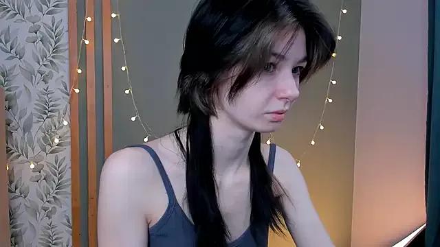 Girls: discover live performances with matured cam models, from teasing to fixations, in a variety of stunning live sex cams.