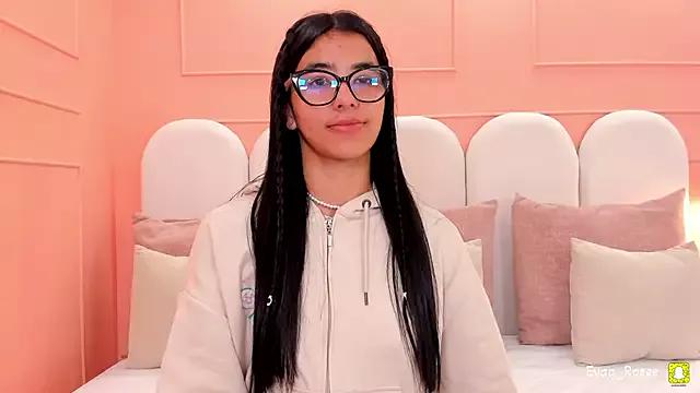 eva_roseee from StripChat is Freechat