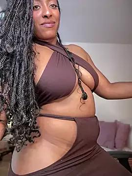 Girls: discover live performances with matured cam models, from teasing to fixations, in a variety of stunning live sex cams.