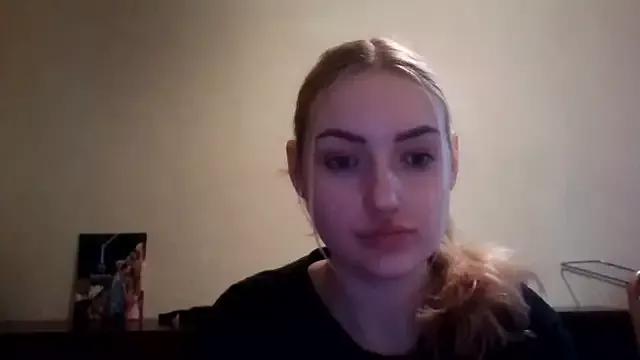 evasmiller from StripChat is Freechat